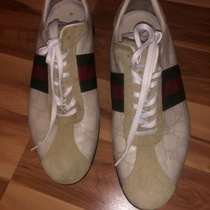 IT’S DA WKEND❗️SALE❗️ Gucci sneakers